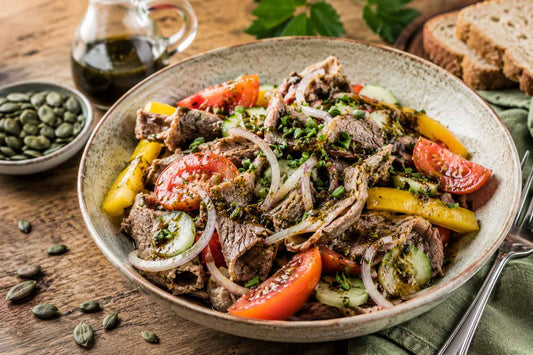 Rindfleischsalat mit Kürbiskernöl