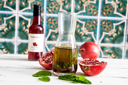 Granatapfel-Minz-Vinaigrette