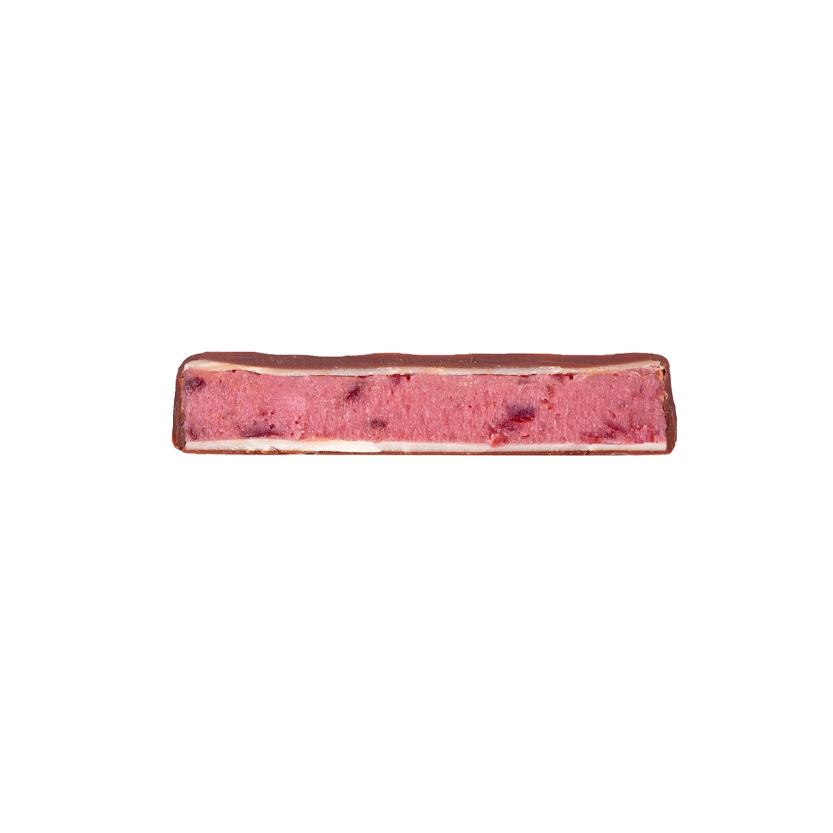 Praline mit Amarena-Kirschfüllung, angeschnitten.