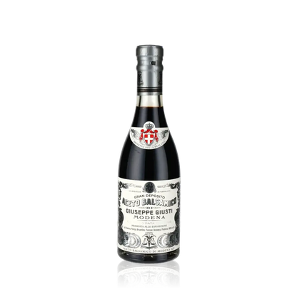 Flasche Giuseppe Giusti Aceto Balsamico di Modena.