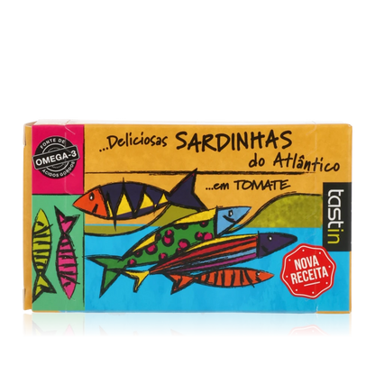 Feinkostverpackung: Tastin Atlantik-Sardinen in Tomatensauce.