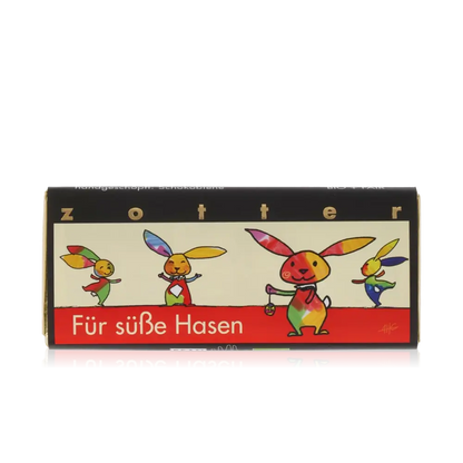 Schokoladenverpackung mit bunten Hasen.